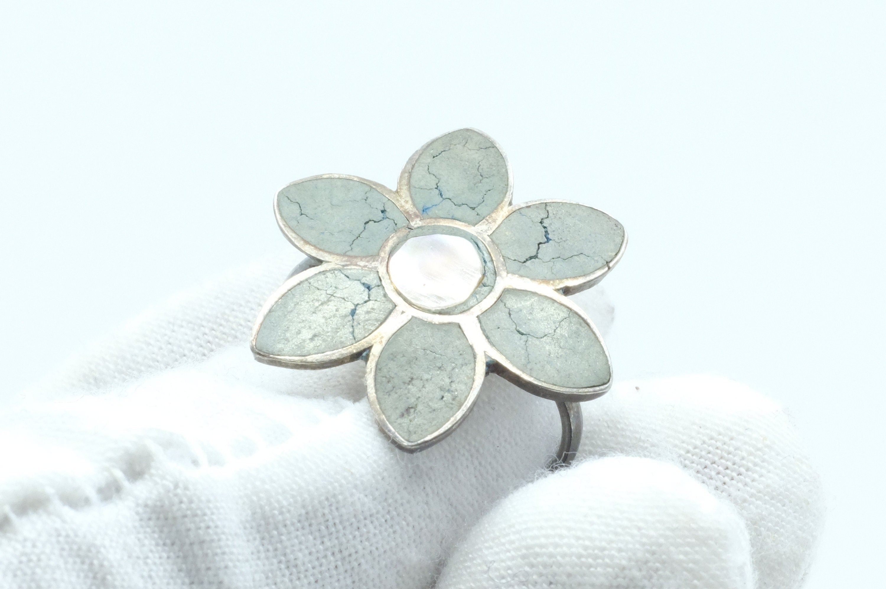 Sterling Silver Turquoise Flower Ring