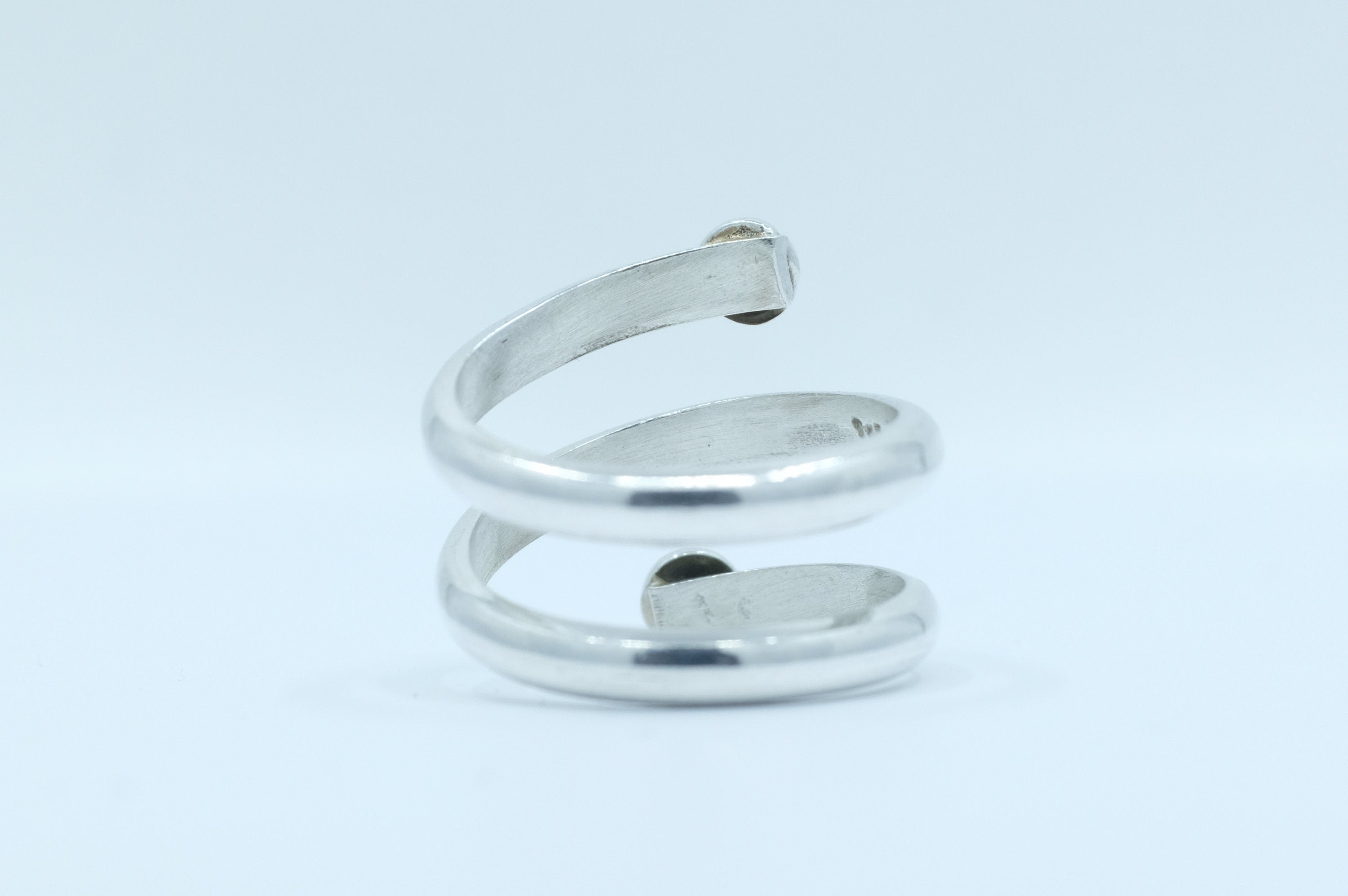 Sterling Silver Modern Spring Ring (2)