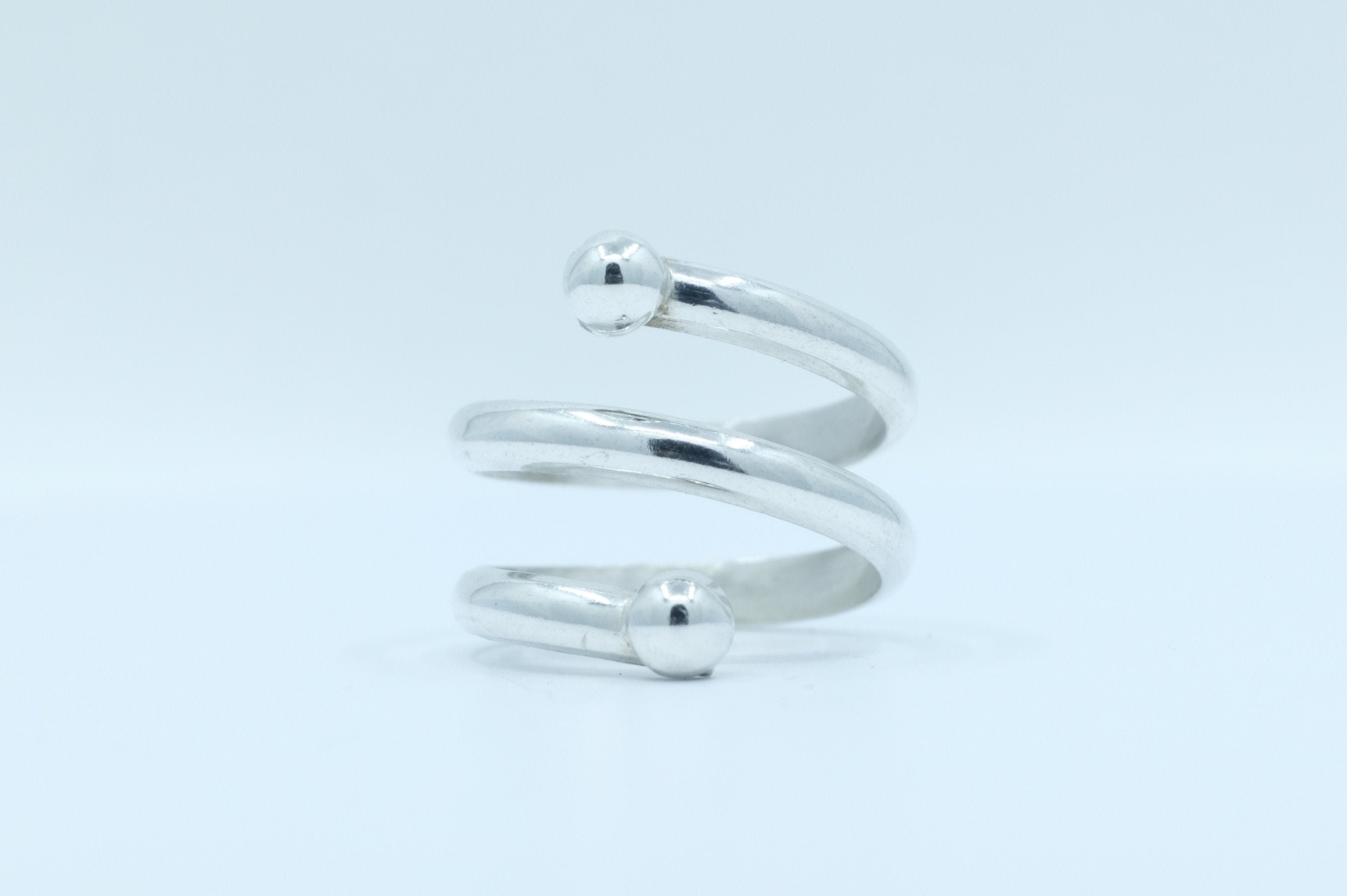 Sterling Silver Modern Spring Ring (2)