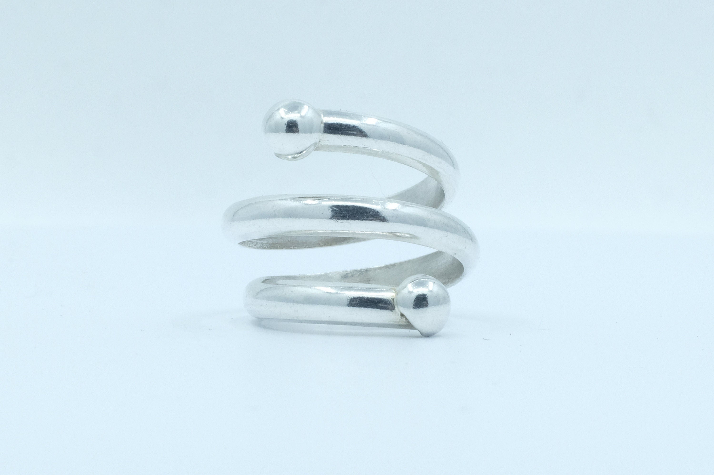 Sterling Silver Modern Spring Ring (4)