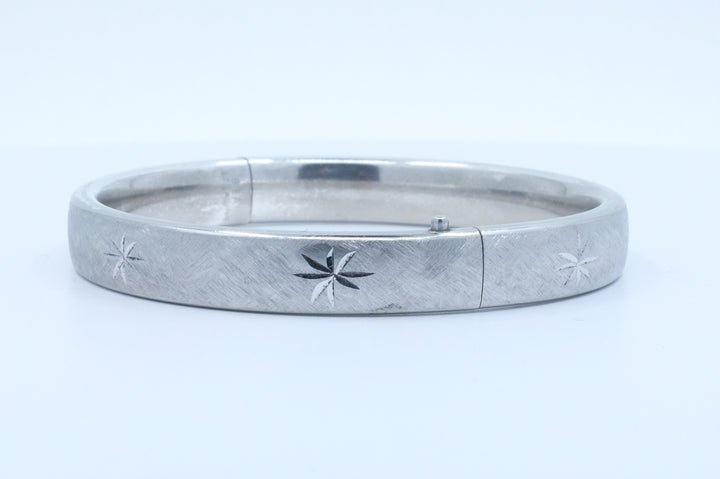 Sterling Silver Etched Stars Hinged Bangle Bracelet