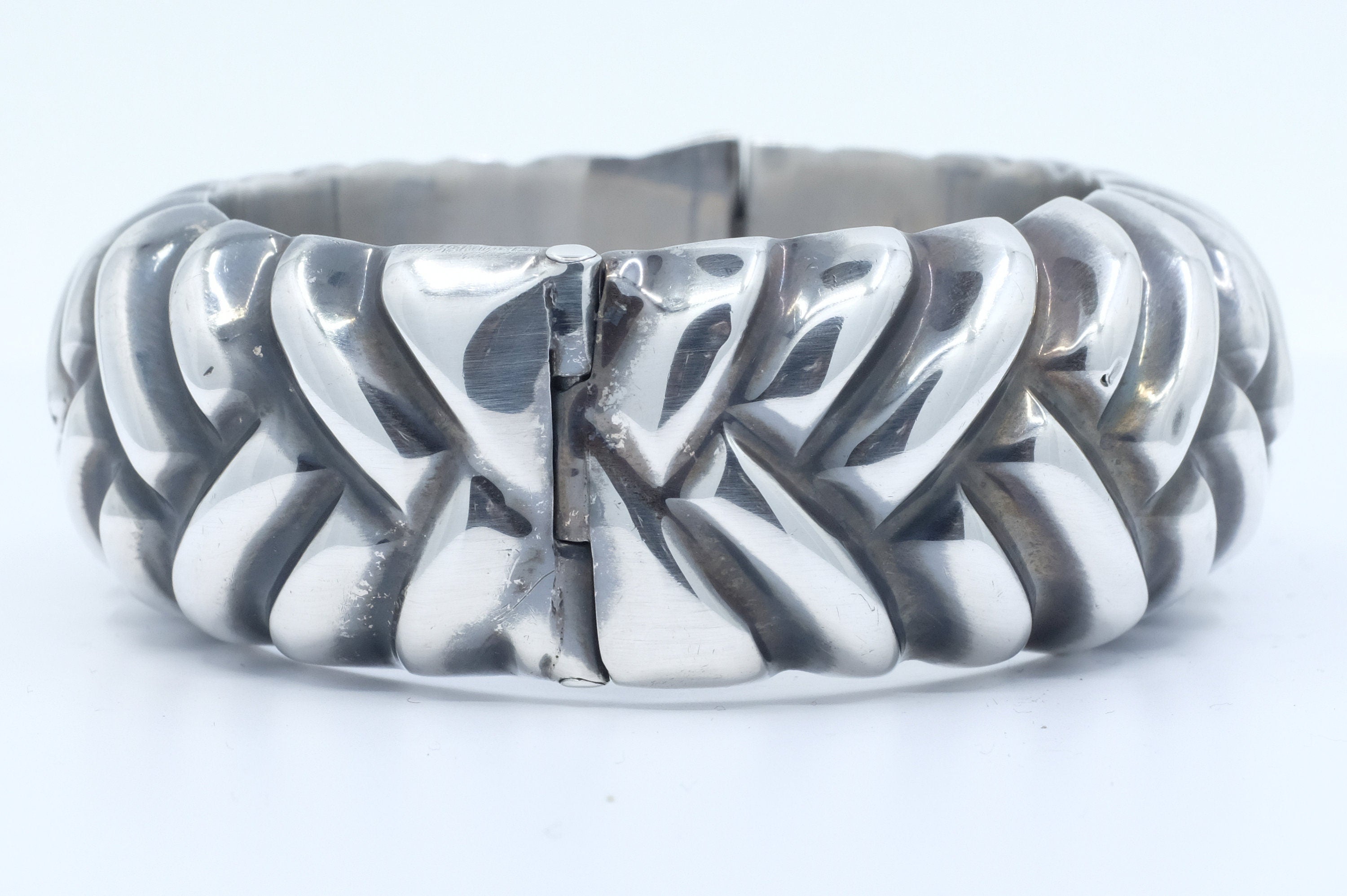 Sterling Silver Hinged Bangle Bracelet