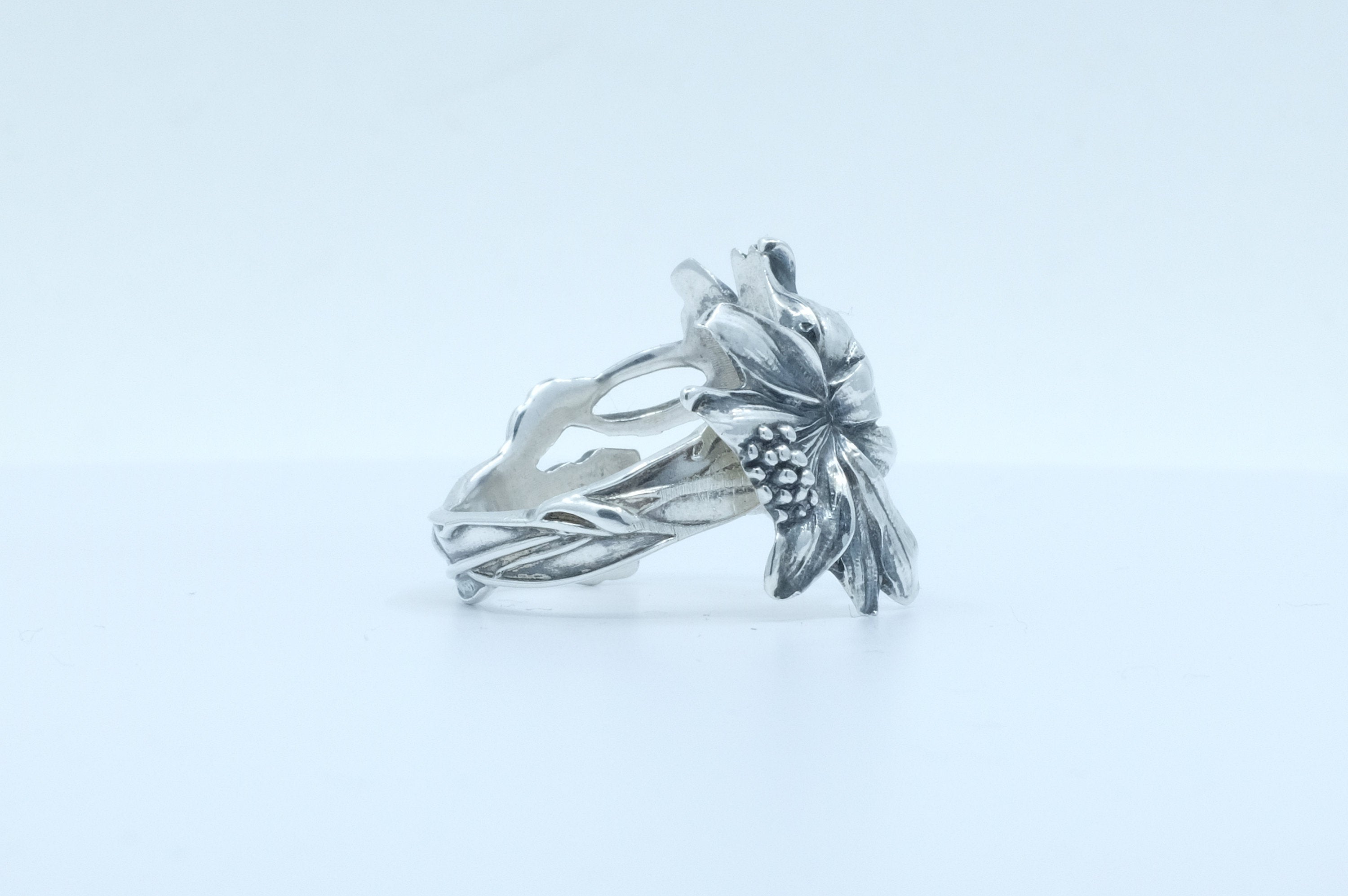 Sterling Silver Floral Motif Spoon Ring