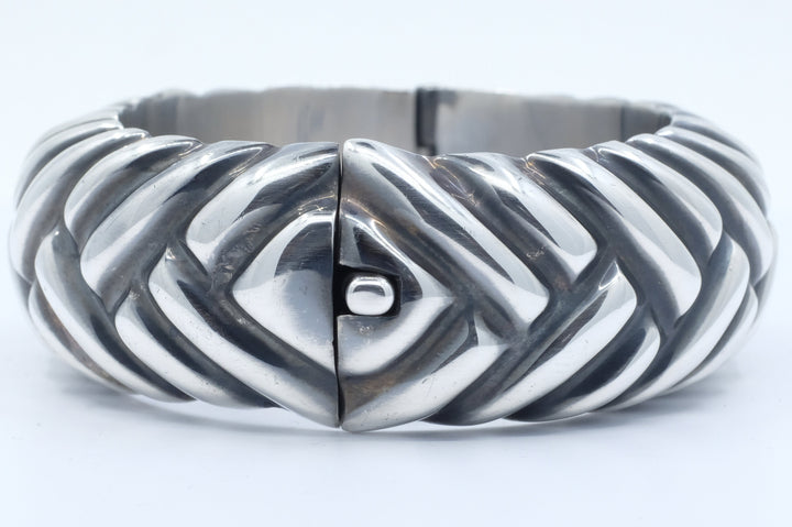 Sterling Silver Hinged Bangle Bracelet