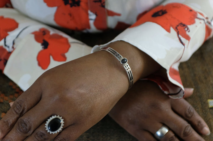 Sterling Silver Onyx Hinged Bangle Bracelet