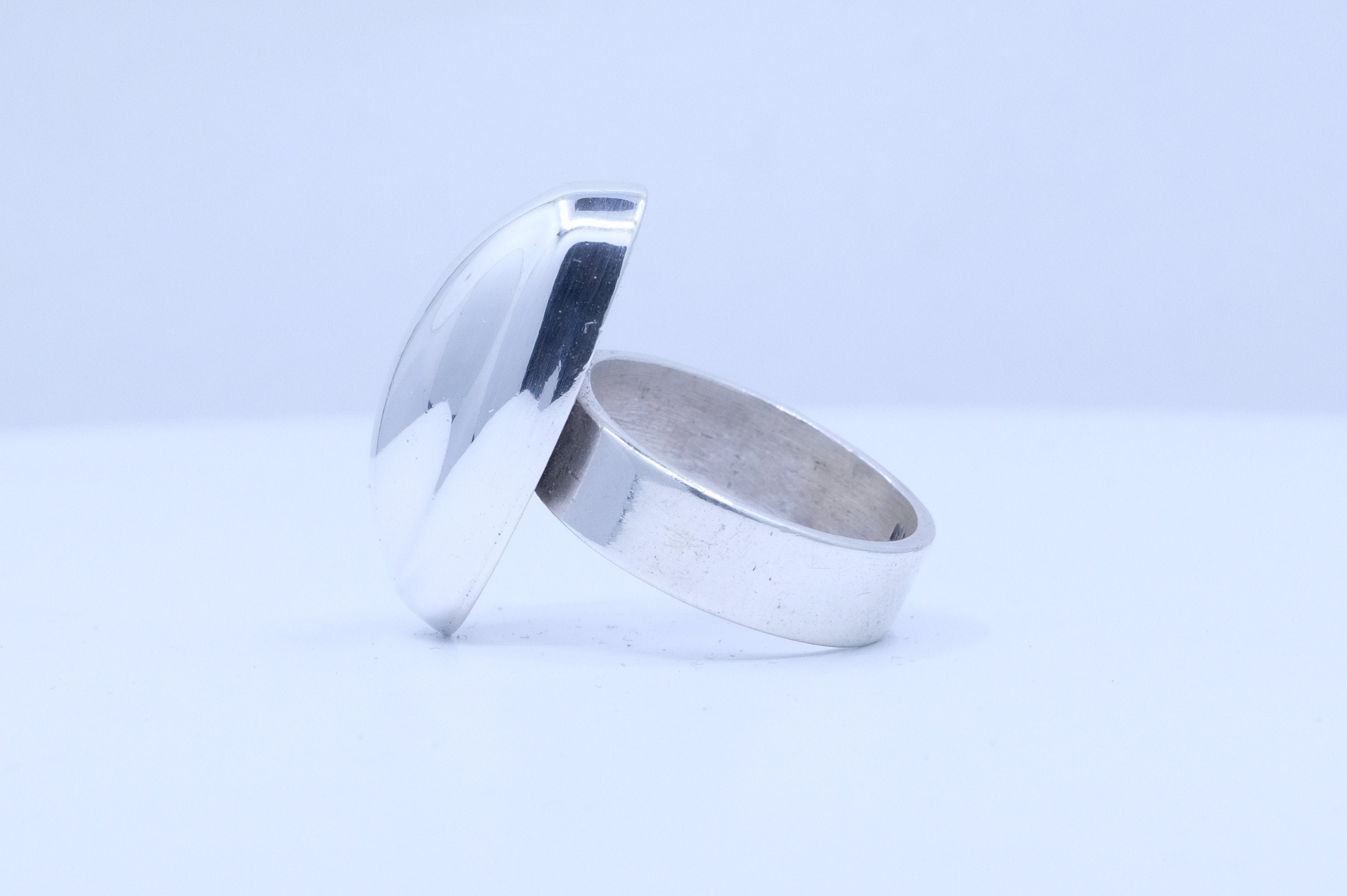 Sterling Silver Oval Modernist Ring