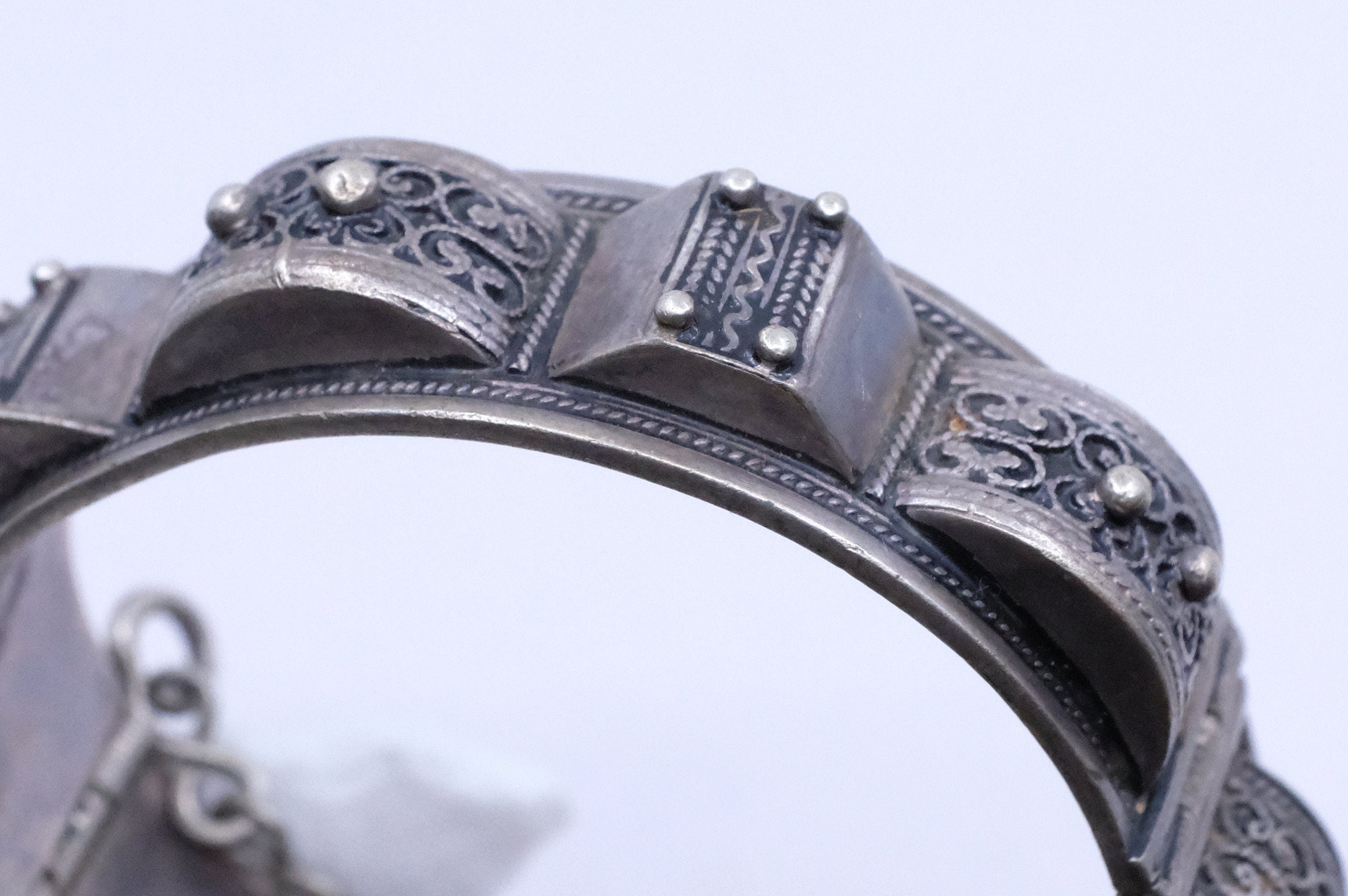 Silver Moroccan Hinged Bracelets (Pair)