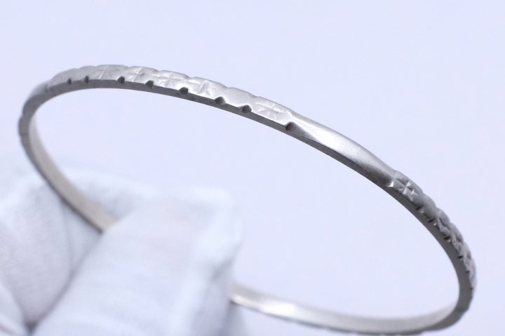 Silver Etched Moroccan Bangle