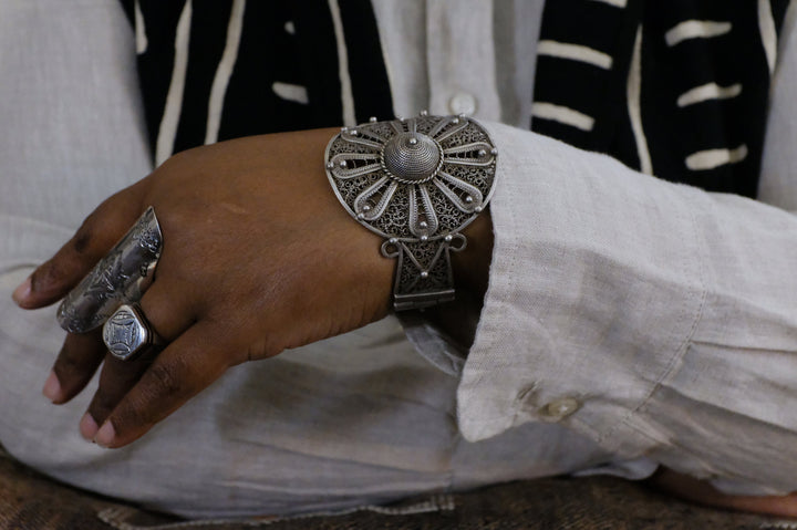 Silver Moroccan Filigree Hinged Bracelet