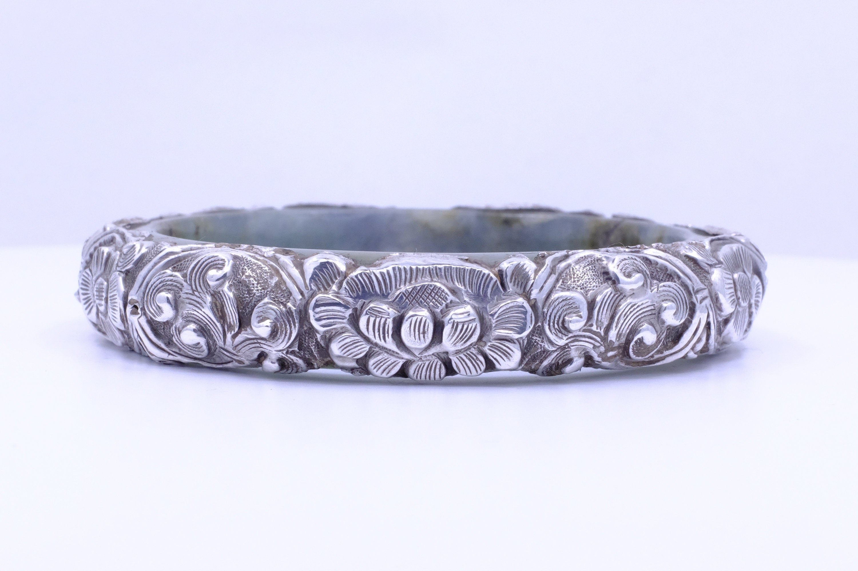 Sterling Silver Nephrite Jade Repousse Bangle