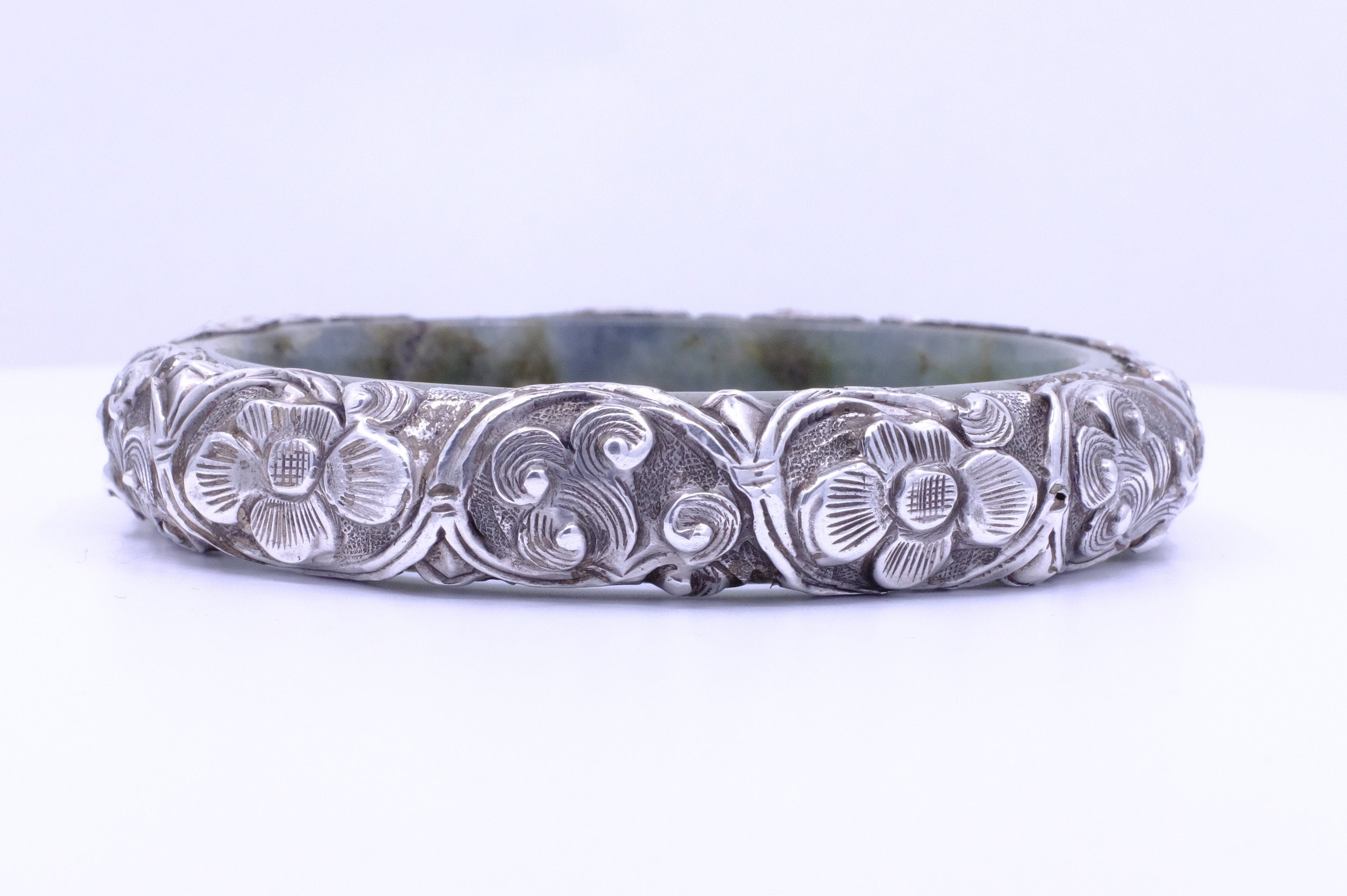 Sterling Silver Nephrite Jade Repousse Bangle