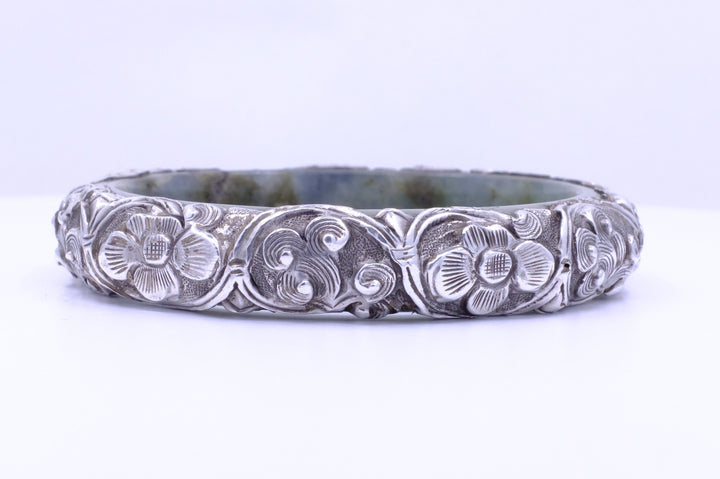 Sterling Silver Nephrite Jade Repousse Bangle